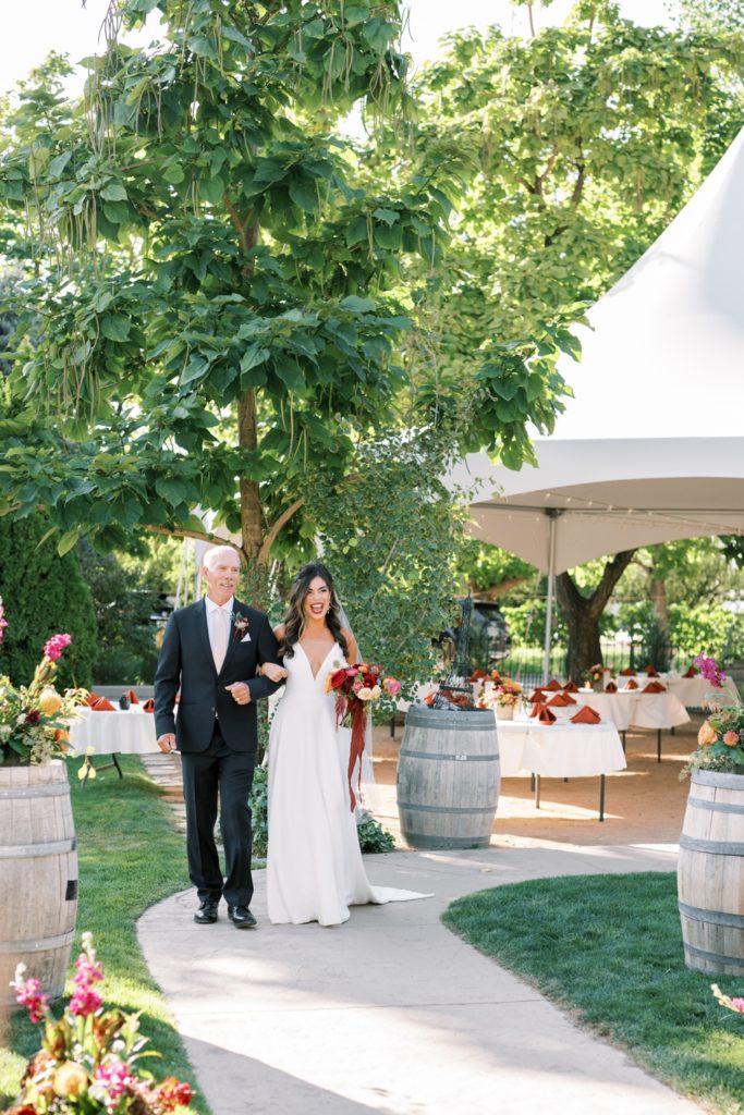 palisade colorado winery wedding