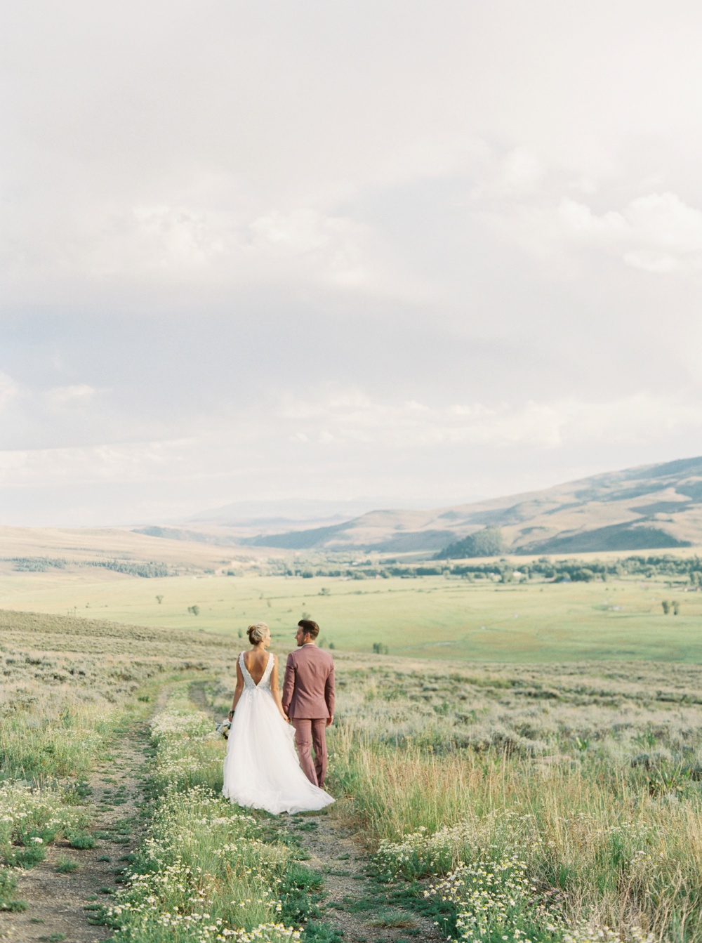 the chalet crested butte wedding