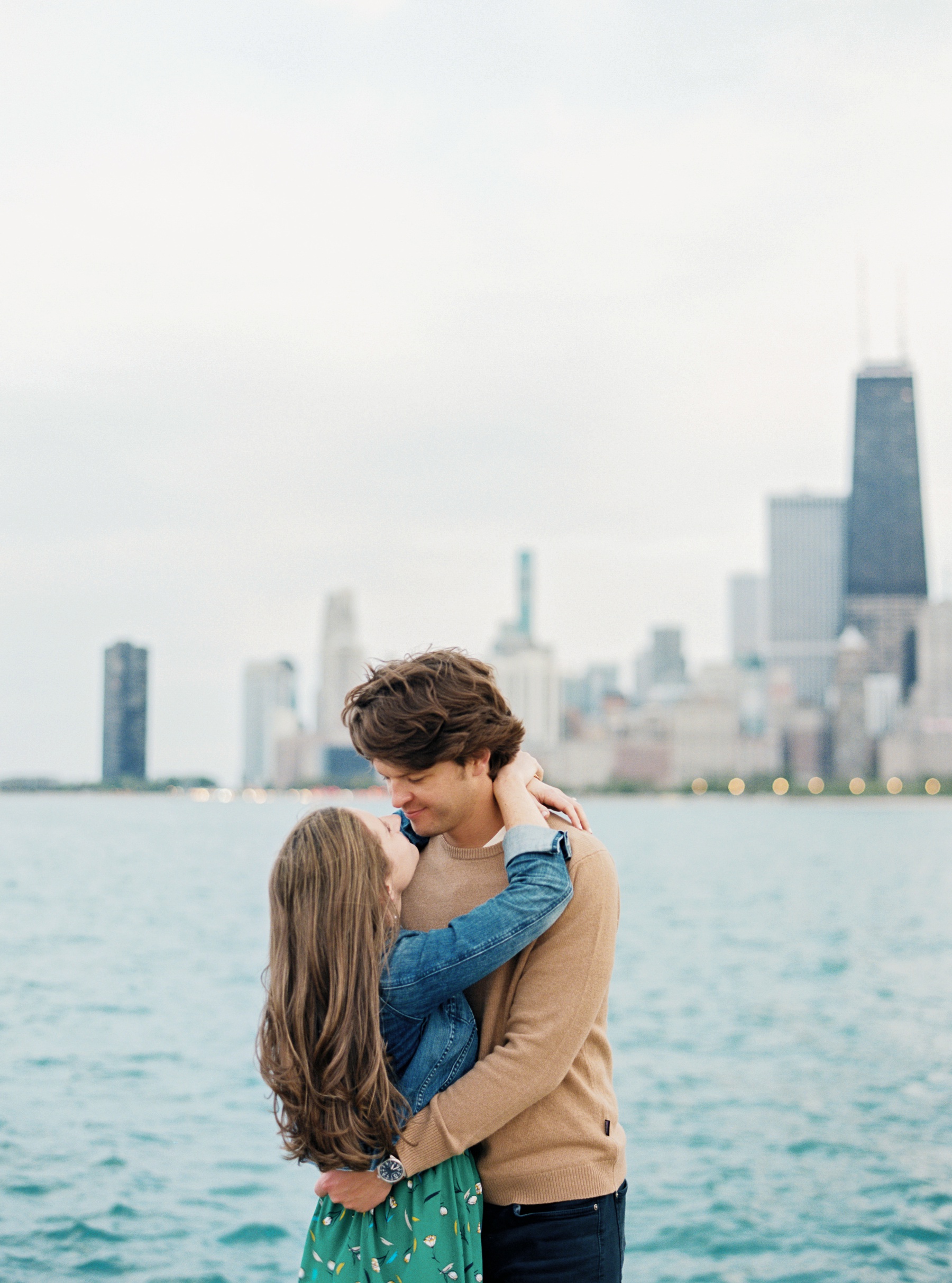 Downtown Chicago Engagement at Lincoln Park Zoo and North Avenue Beach
