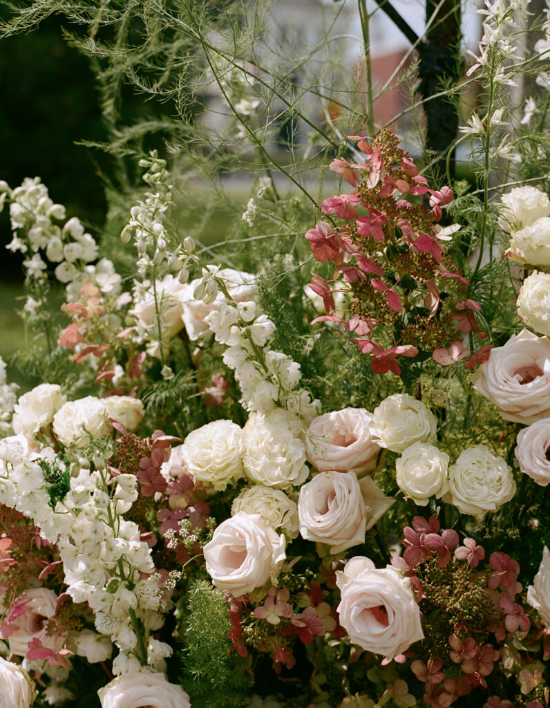 garden florals in blush and white at Connecticut wedding